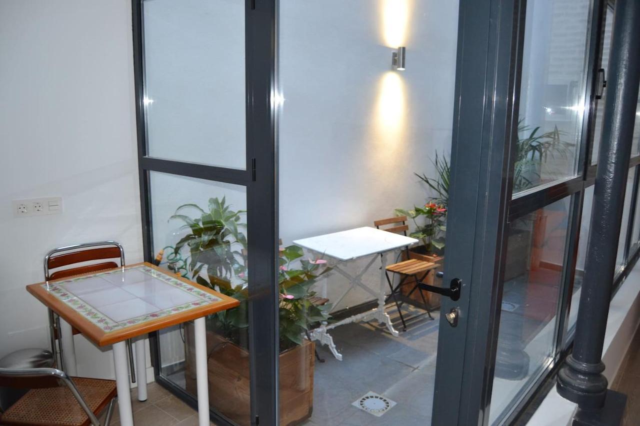 Duplex Alameda De Hercules Sevilla Bagian luar foto