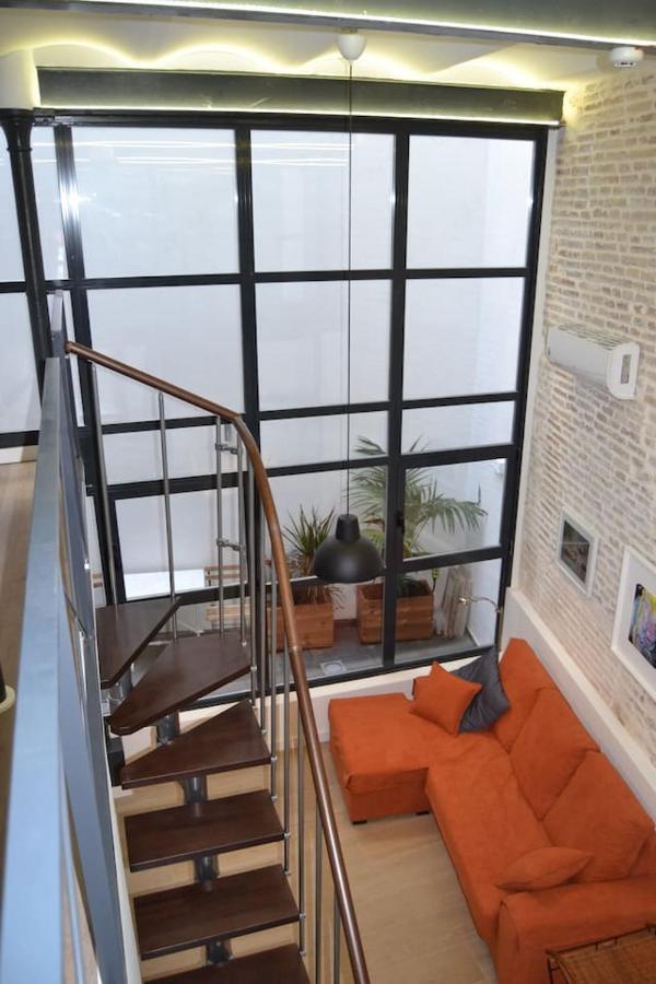 Duplex Alameda De Hercules Sevilla Bagian luar foto